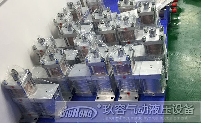 結構緊湊型標準型小优视频官方下载缸產品圖